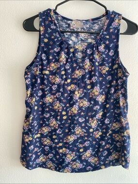 100% Cotton St. John's Bay Navy Floral Sleeveless Tank